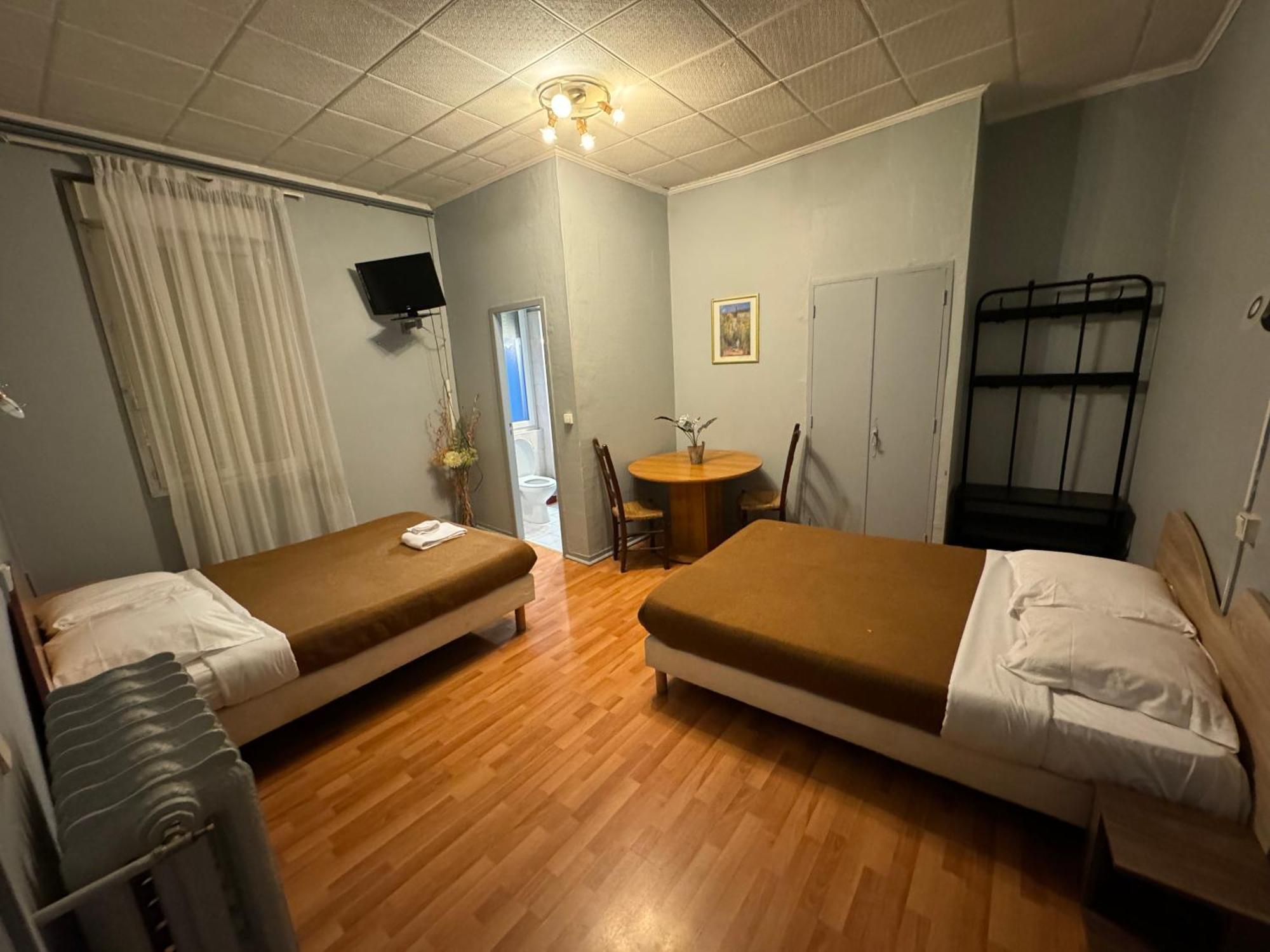 Le Terminus D'Albi Hotel Ngoại thất bức ảnh